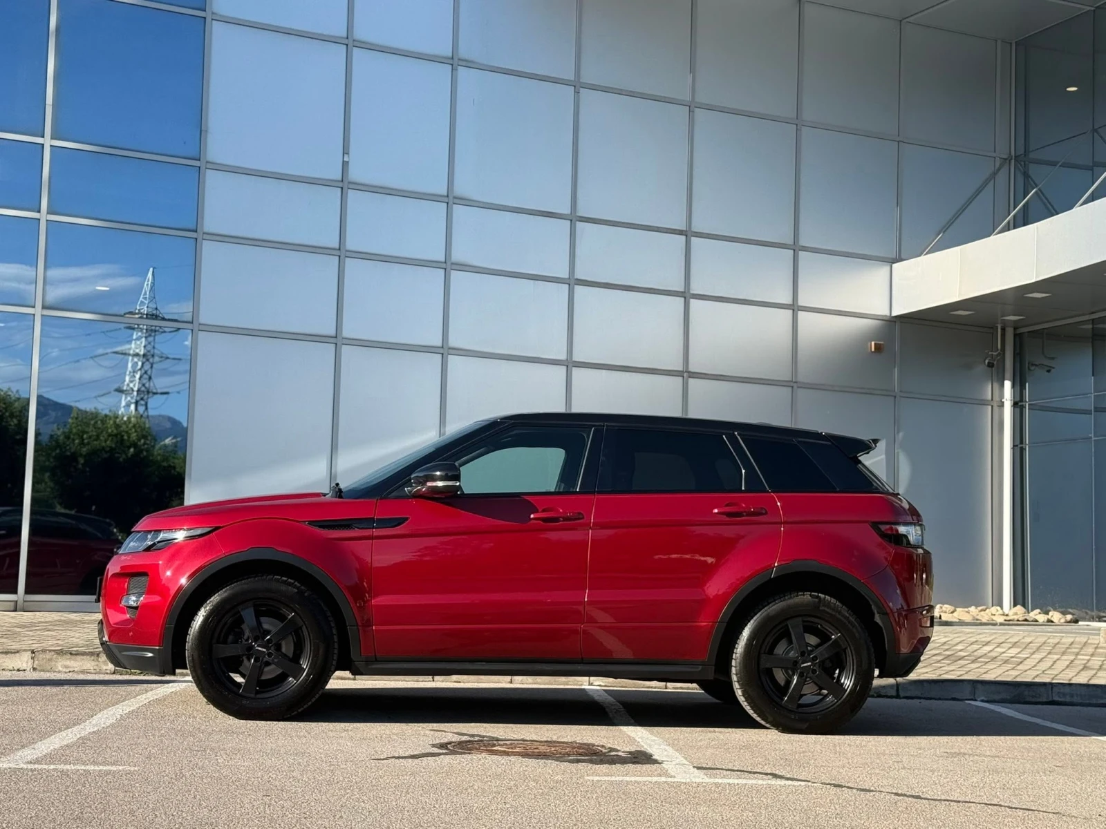 Land Rover Range Rover Evoque 2.2 SD4 Spirit   Dynamic Plus, снимка 4 - Автомобили и джипове - 54939893