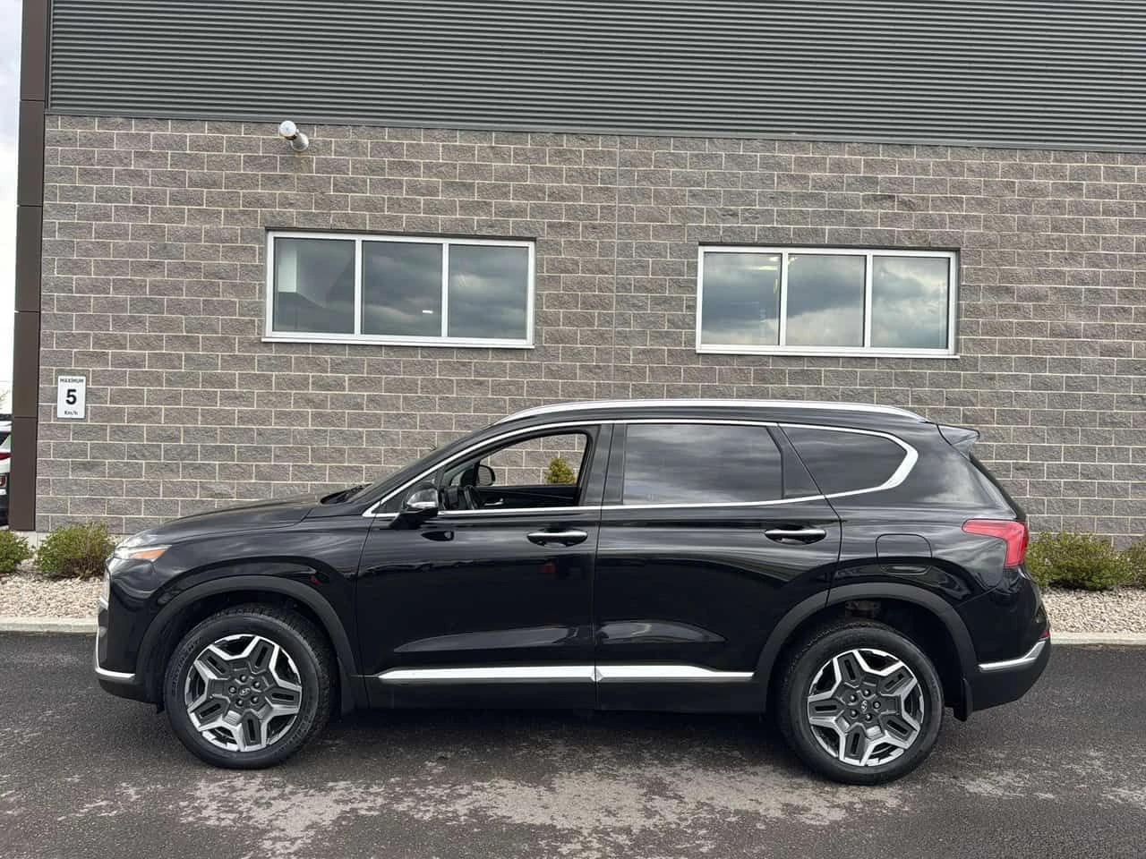 Hyundai Santa fe Luxury/ПАНОРАМА/ДИСТРОНИК/OT HYUNDAI, снимка 3 - Автомобили и джипове - 55085485