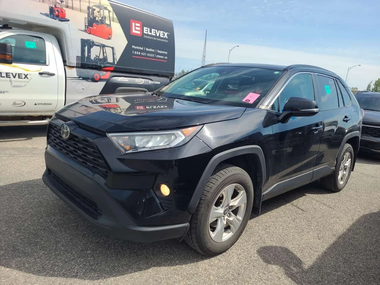 Toyota Rav4 * XLE * CARFAX * ОПЦИЯ ЗА ФИНАНСИРАНЕ