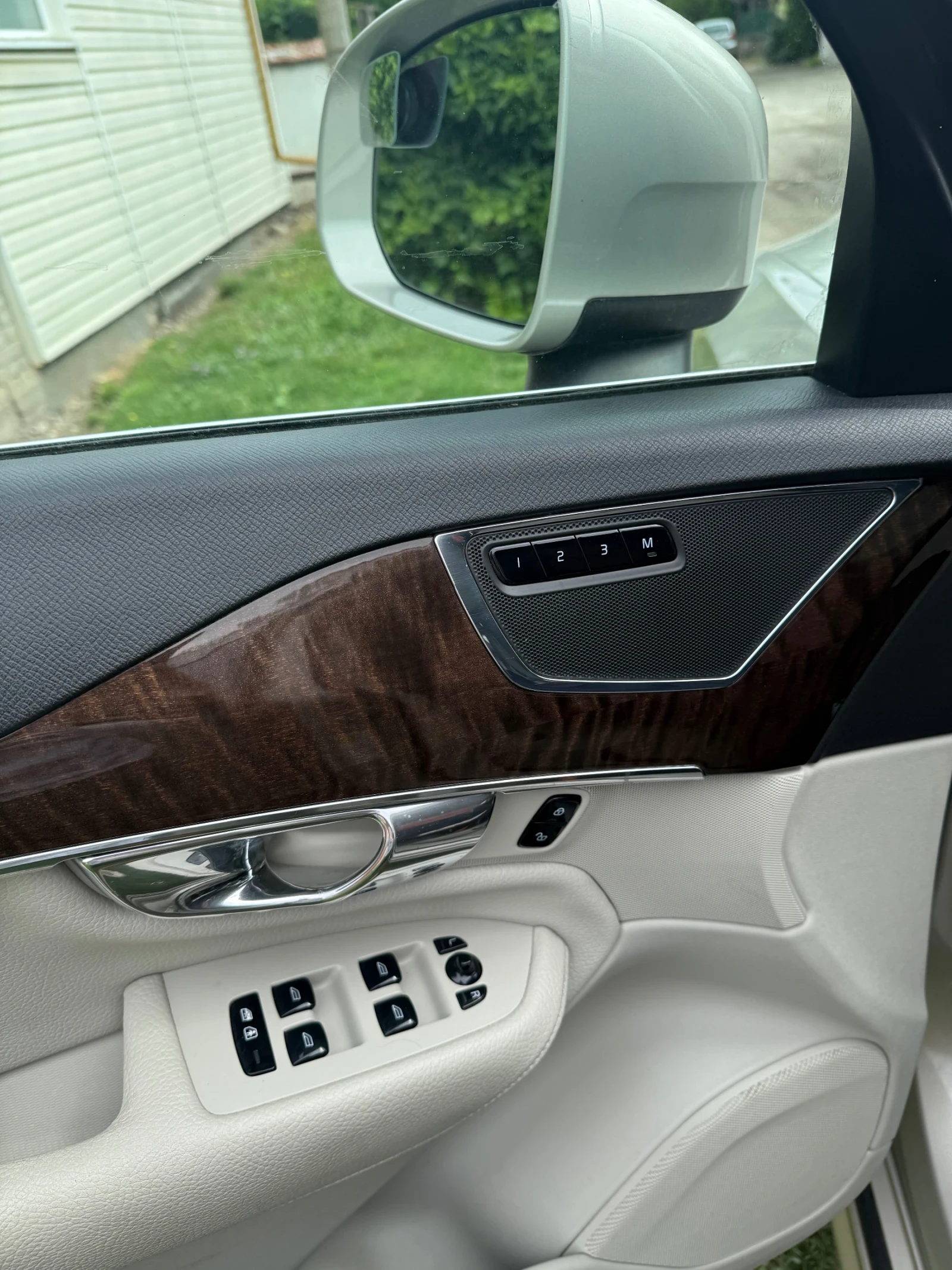 Volvo Xc90, снимка 11 - Автомобили и джипове - 55786701