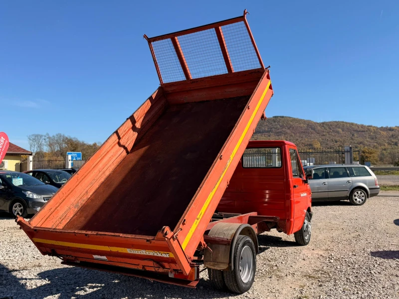 Iveco Daily 2.5 дизел Самосвал, снимка 10 - Бусове и автобуси - 52255381