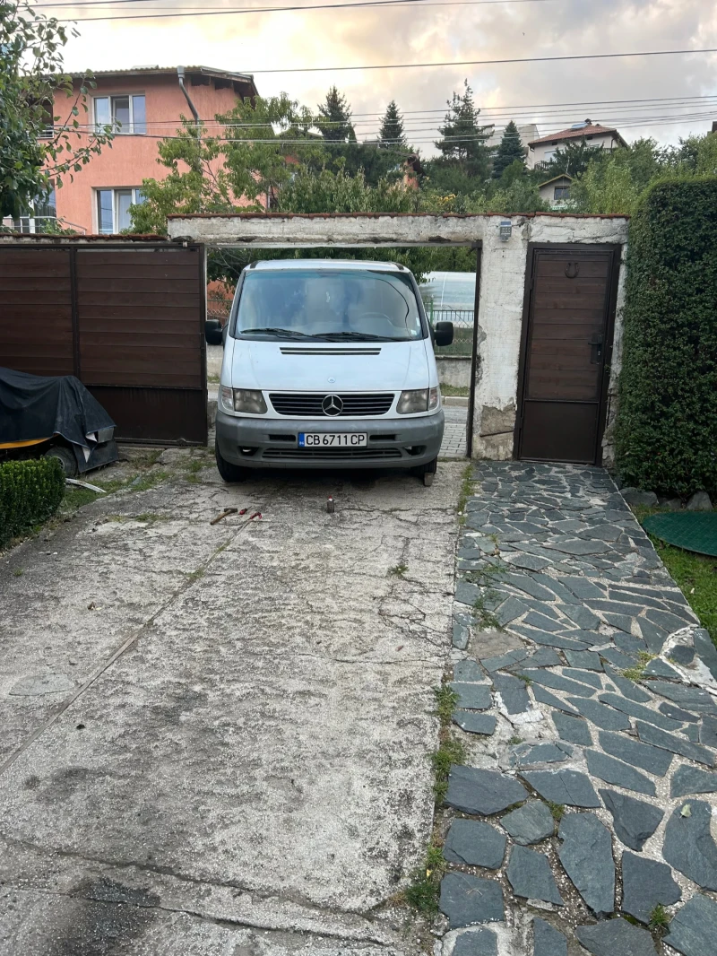 Mercedes-Benz Vito 110 cdi, снимка 4 - Бусове и автобуси - 52537295
