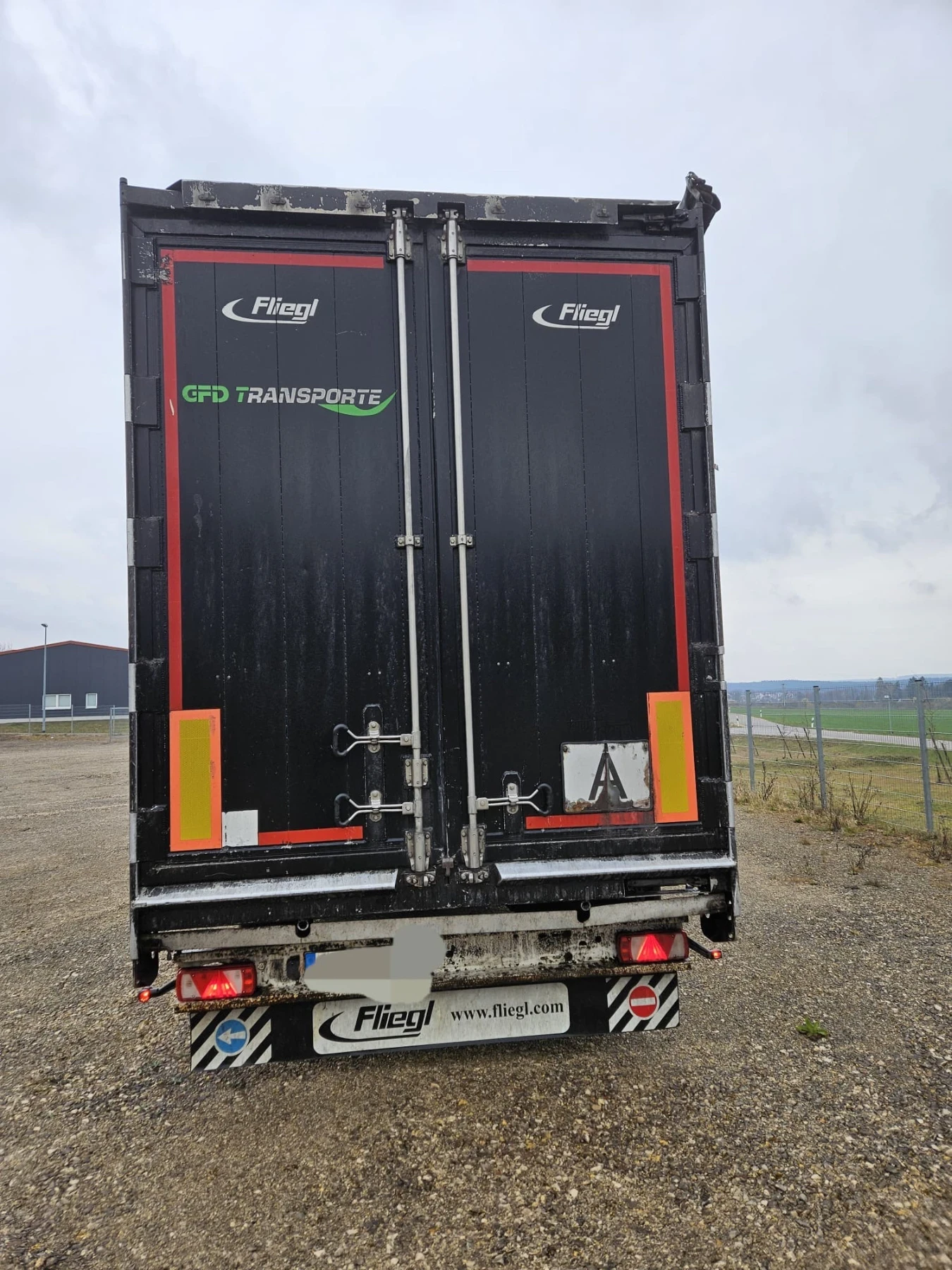 Полуремарке Fliegl 92 куб / тара 7200 кг, снимка 10 - Ремаркета - 54193696