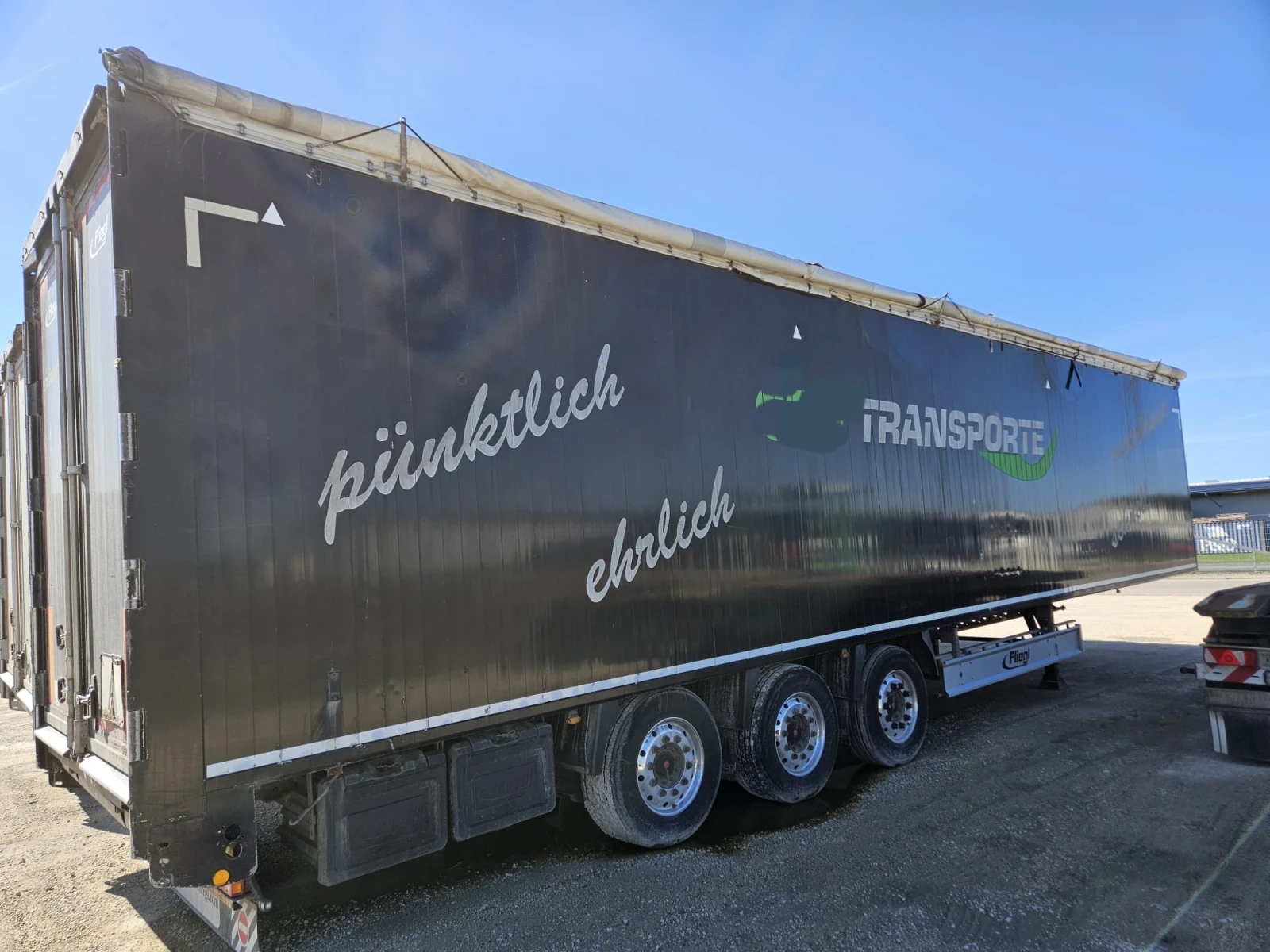 Полуремарке Fliegl 92 куб / тара 7200 кг, снимка 3 - Ремаркета - 54193696