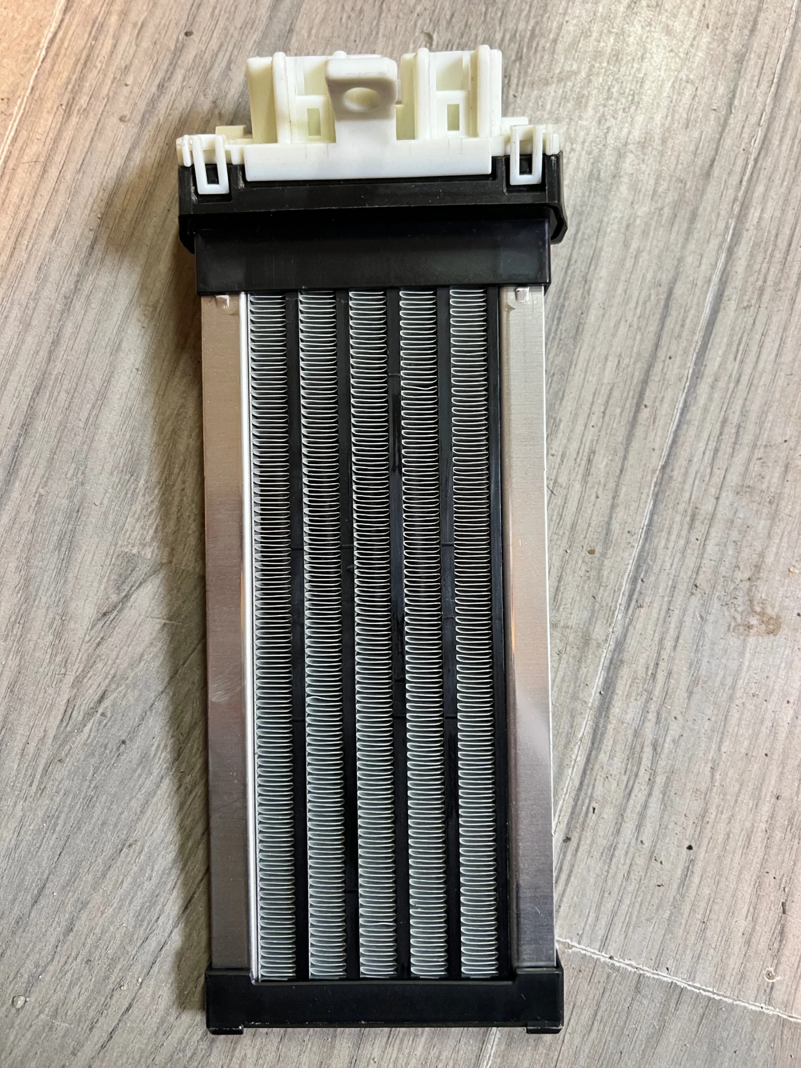 294800-0100     TOYOTA YARIS 2022 294800-0100 | Mobile.bg   1