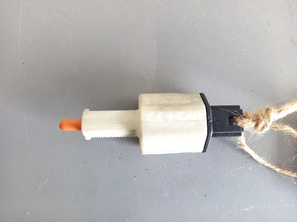 ���� ������� ���������� ���� ����� 1.9��� (�) | Mobile.bg � ����������� 1