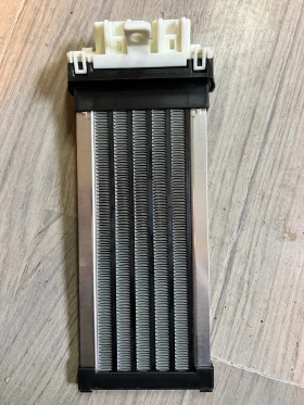 294800-0100 Електрически радиатор за парно TOYOTA YARIS 2022 294800-0100