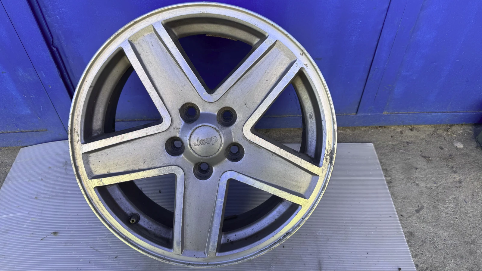   Jeep | Mobile.bg   1