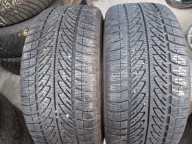 Гуми Зимни 225/40R18, снимка 1 - Гуми и джанти - 39135931