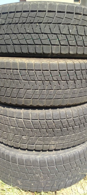      215/65R16