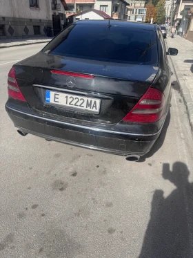 Mercedes-Benz E 320, снимка 2