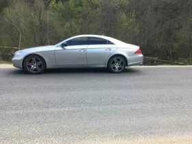  Mercedes-Benz CLS 32...