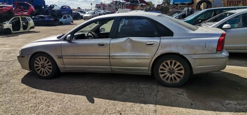 Volvo S80 2.4, снимка 3 - Автомобили и джипове - 42231199