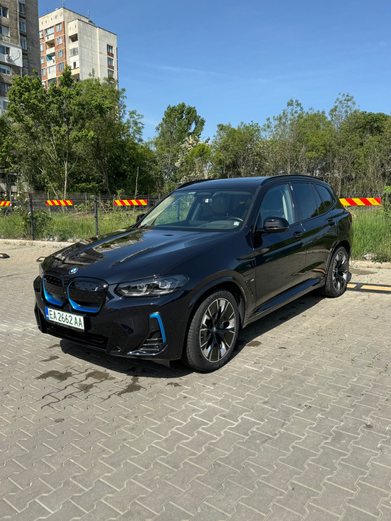 BMW iX3, снимка 5 - Автомобили и джипове - 45639135