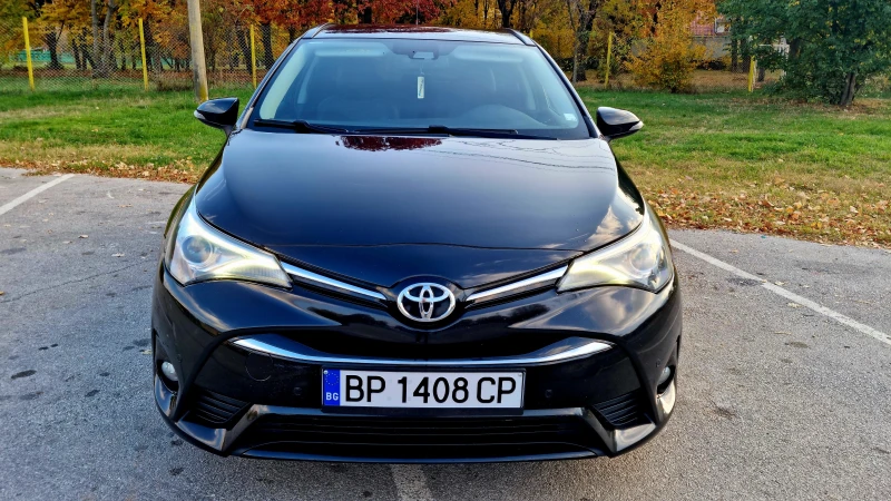 Toyota Avensis 2 0 I/АВТОМАТ/LED/XENON/КОЖА , снимка 3 - Автомобили и джипове - 47777389