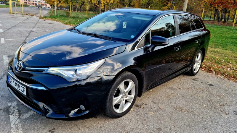 Toyota Avensis 2 0 I/АВТОМАТ/LED/XENON/КОЖА , снимка 4 - Автомобили и джипове - 47777389