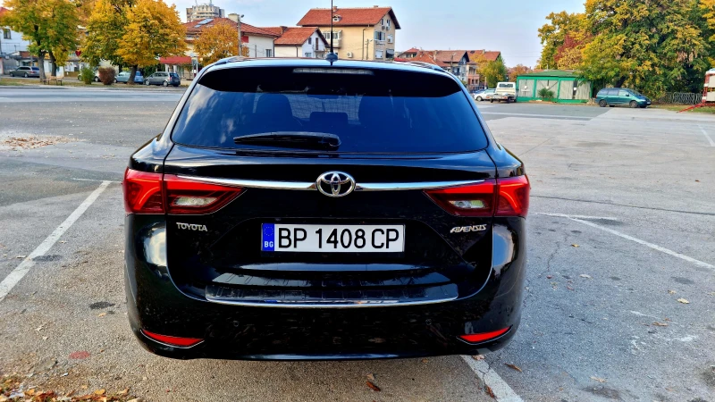 Toyota Avensis 2 0 I/АВТОМАТ/LED/XENON/КОЖА , снимка 7 - Автомобили и джипове - 47777389