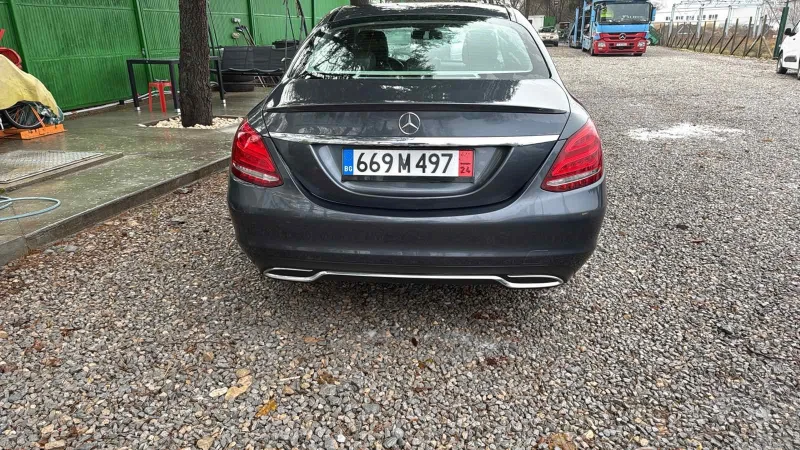 Mercedes-Benz C 200, снимка 2 - Автомобили и джипове - 48477933