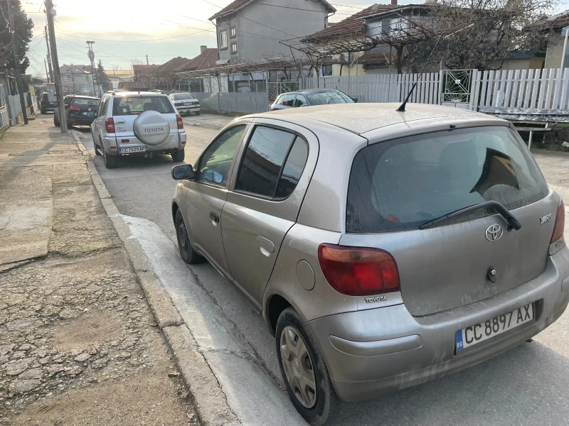 Toyota Yaris, снимка 5 - Автомобили и джипове - 48673330