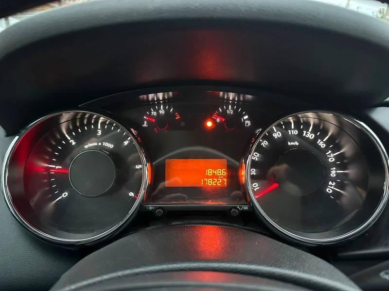 Peugeot 3008 1, 600HDI EURO5B , снимка 13 - Автомобили и джипове - 52096154