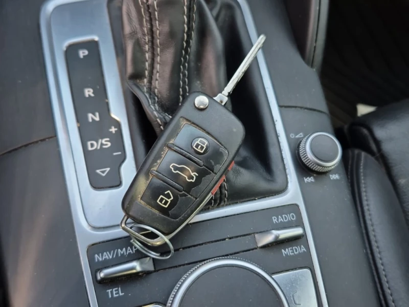 Audi S3 * 2.0T PROGRESSIV * CARFAX * ФИНАНСИРАНЕ, снимка 7 - Автомобили и джипове - 52744817