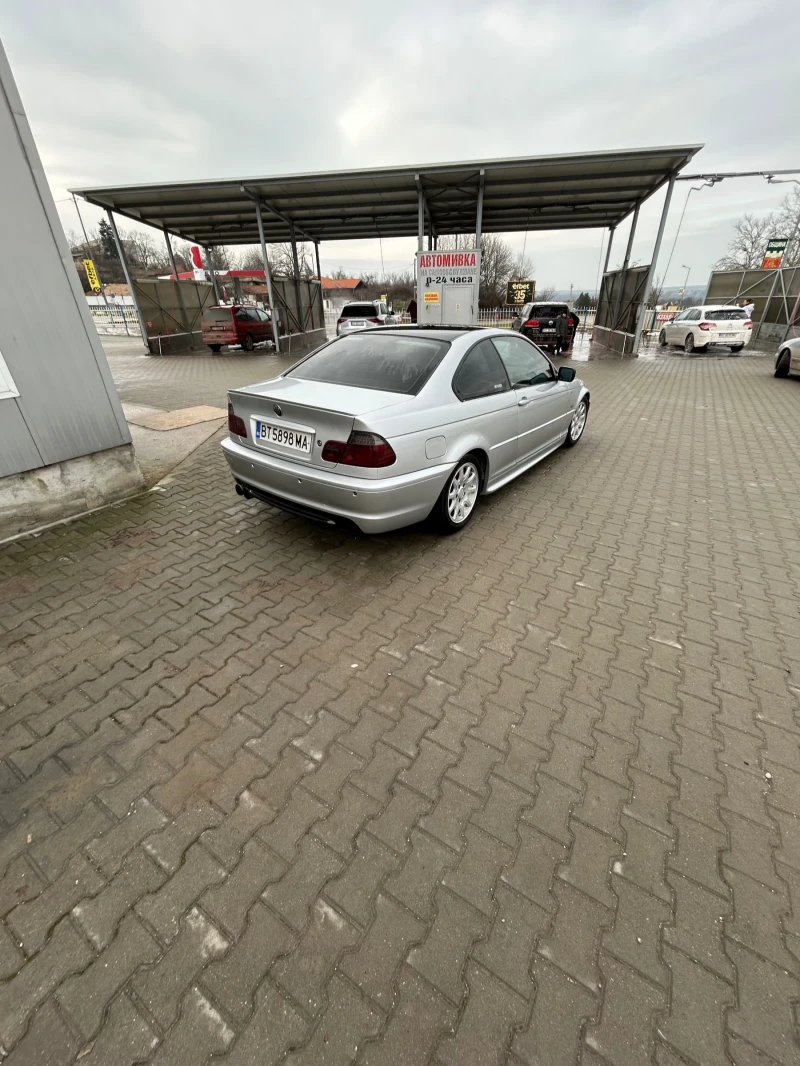 BMW 330, снимка 6 - Автомобили и джипове - 53395248