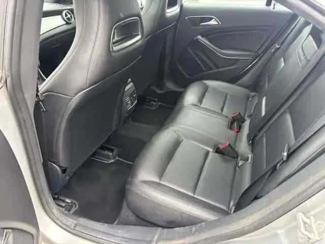 Mercedes-Benz CLA 250 ПОДГРЕВИ * ШИБИДАХ * CARFAX * , снимка 5 - Автомобили и джипове - 54032579