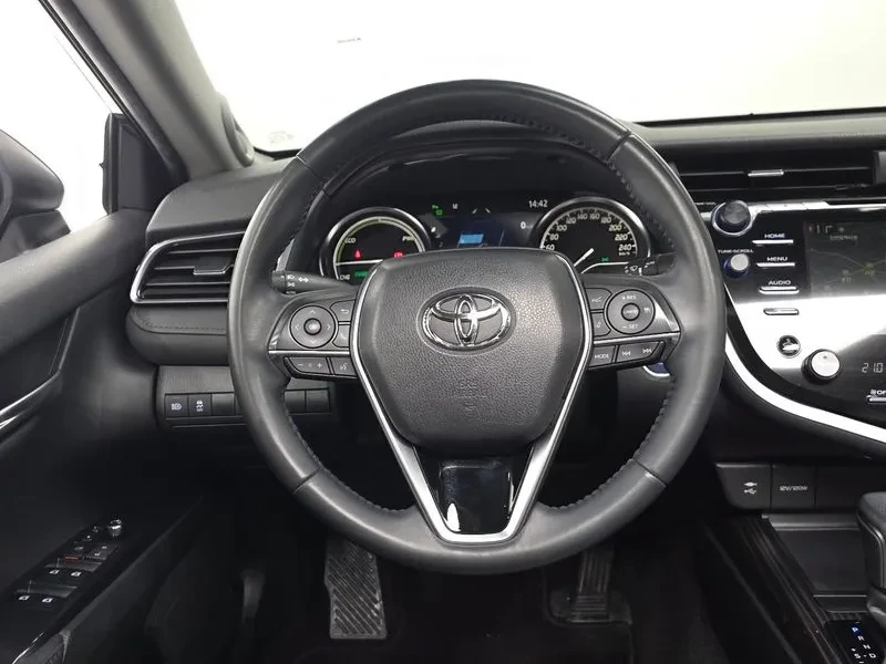 Toyota Camry  (Xv70) 2.5 Xle Hybrid | Mobile.bg � ����������� 12