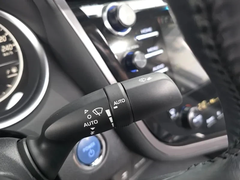 Toyota Camry  (Xv70) 2.5 Xle Hybrid | Mobile.bg � ����������� 17