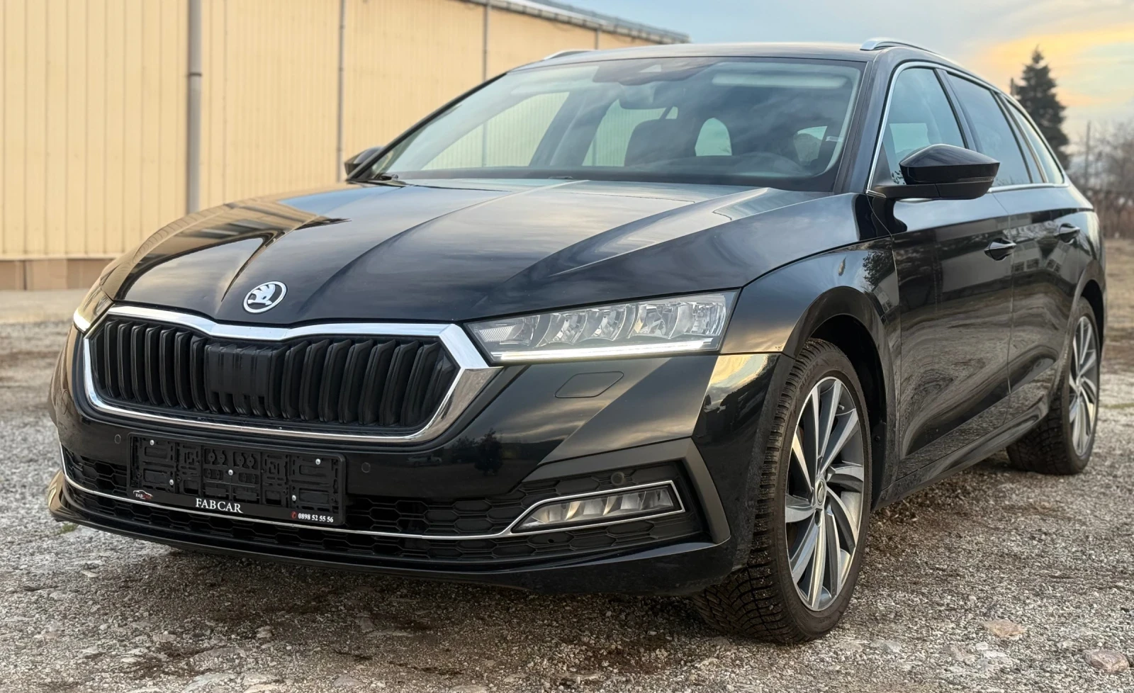 Skoda Octavia DISTRONIC HEAD UP KEYLESS GO 4 � ������� 18  | Mobile.bg � ����������� 1