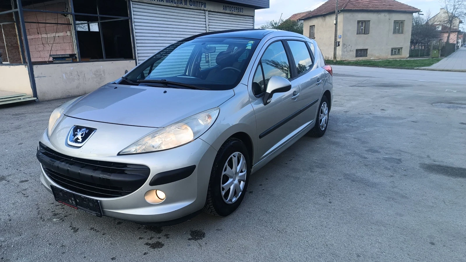 Peugeot 207 SW 1.6 HDI 90k.s  - изображение 6