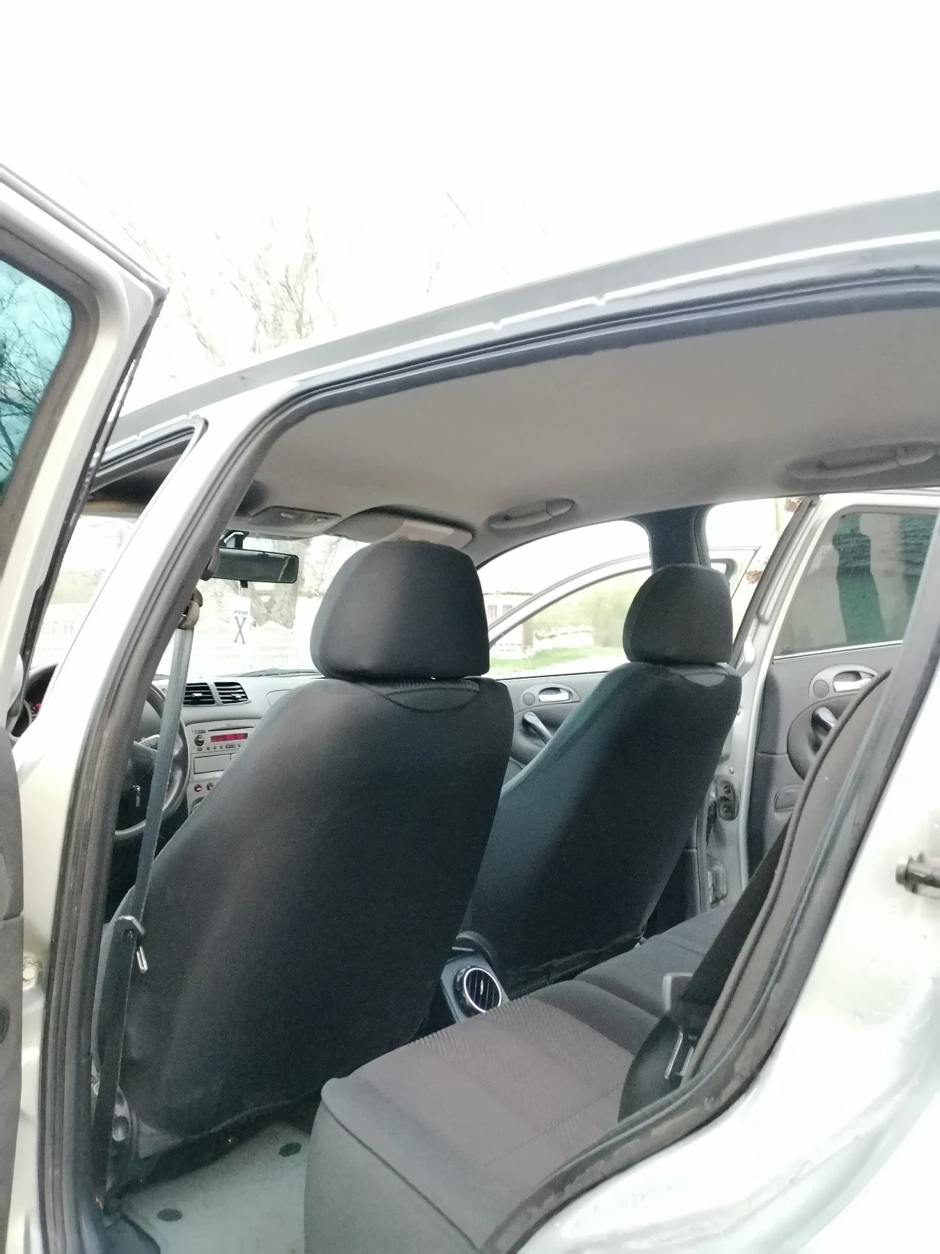 Alfa Romeo 147 1.9 JTD M-JET 16V - изображение 10
