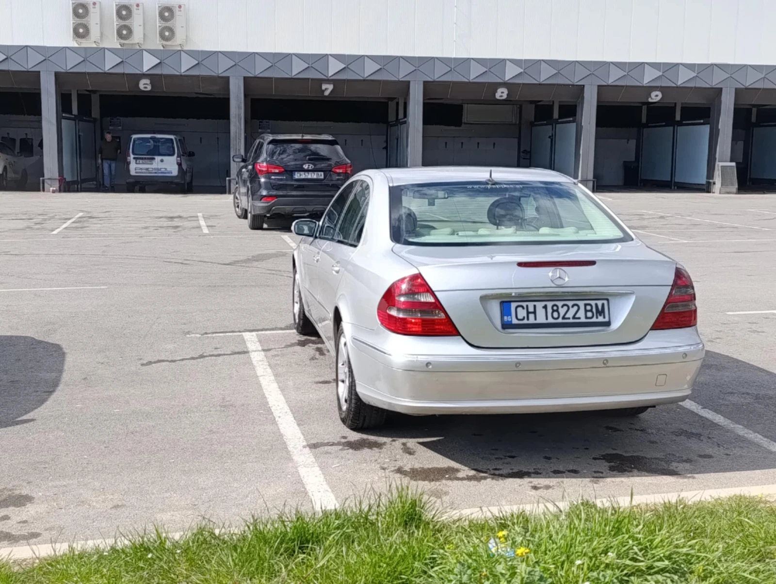 Mercedes-Benz E 320  - изображение 7