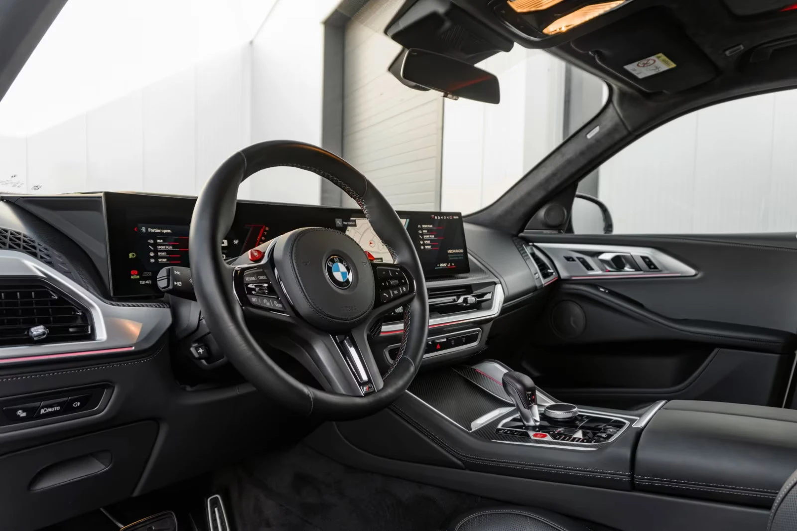 BMW XM V8/653HP/M-SPORT/L.COCKPIT/H&K/MEMO/MASSAGE/607f - изображение 7