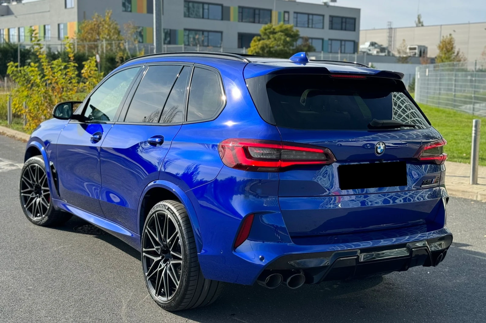 BMW X5M Competition - изображение 3