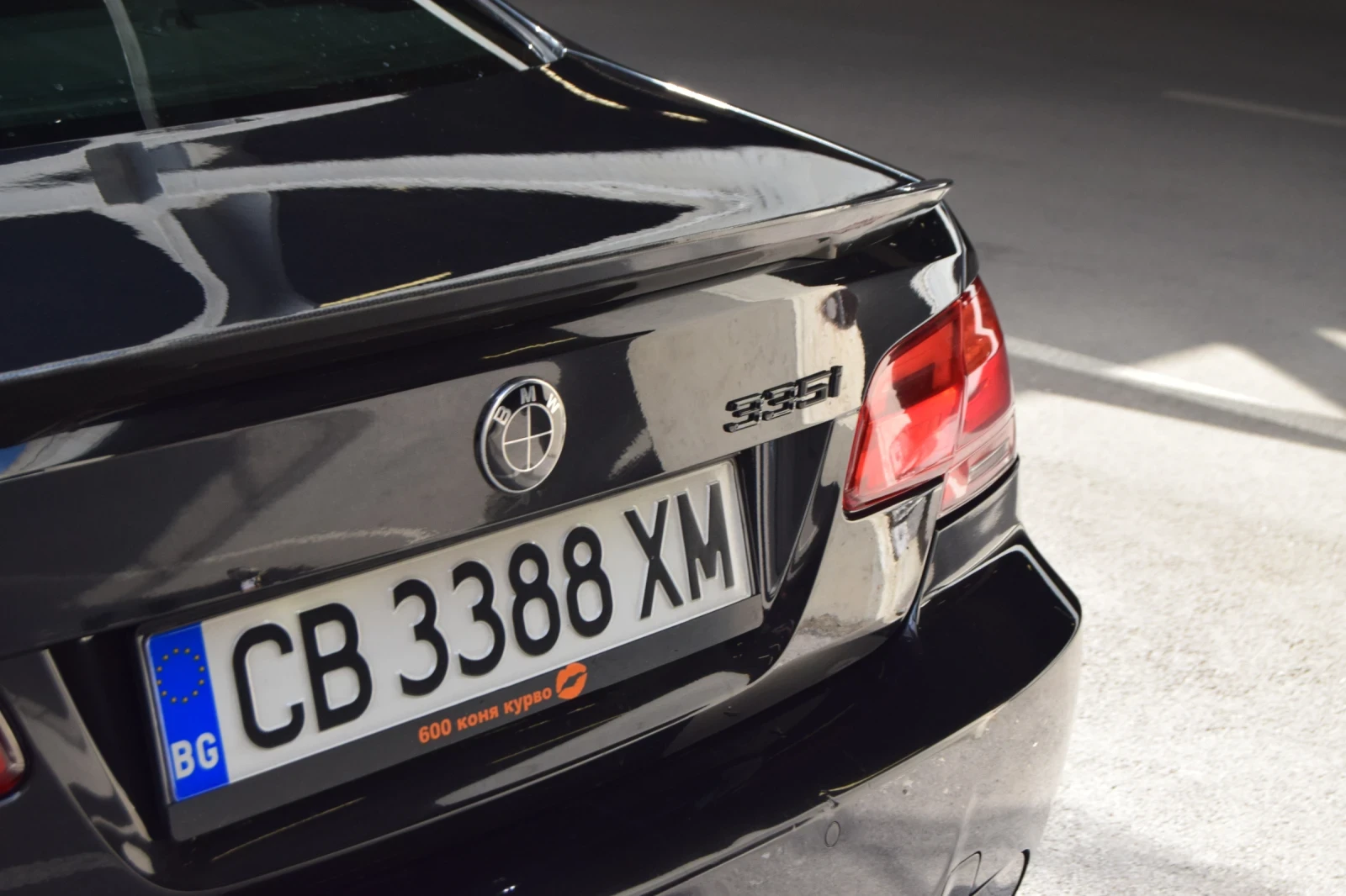 BMW 335  - изображение 6