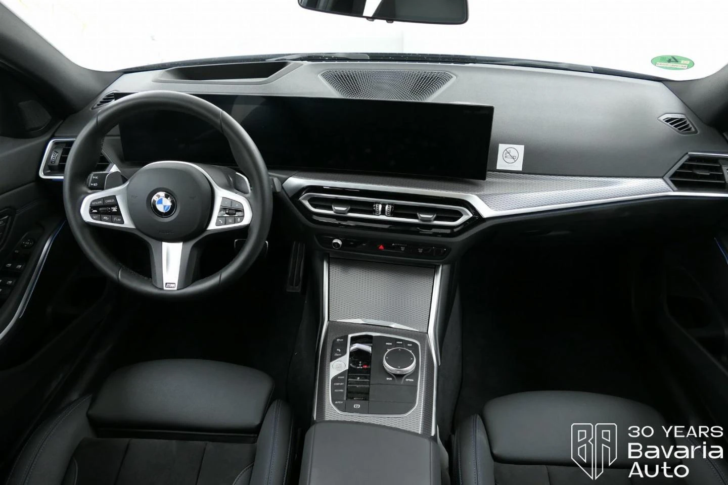 BMW 320 i Touring M Sport Paket Sportautomatic - изображение 6