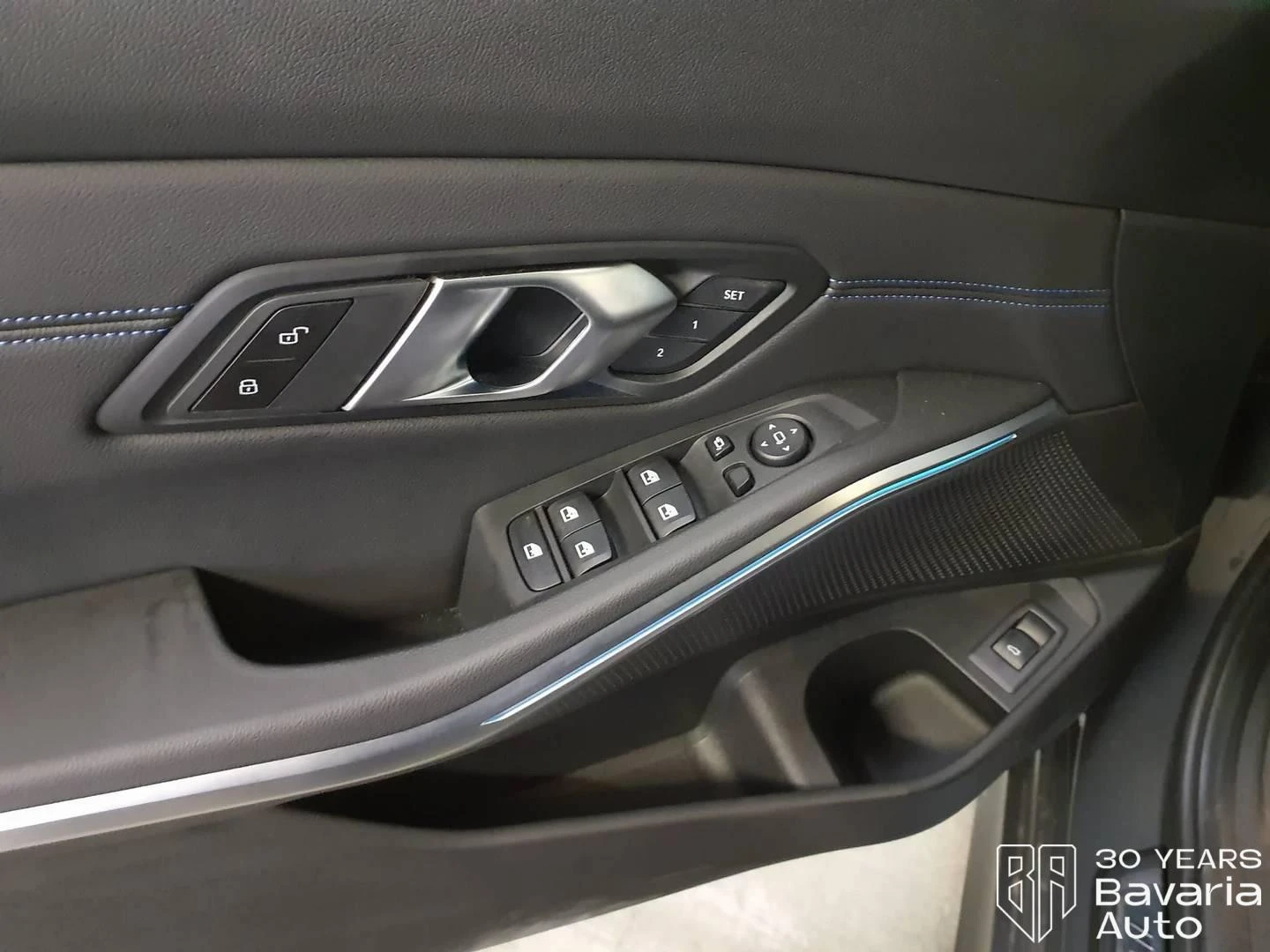 BMW 320 i Touring M Sport Paket Sportautomatic | Mobile.bg   13