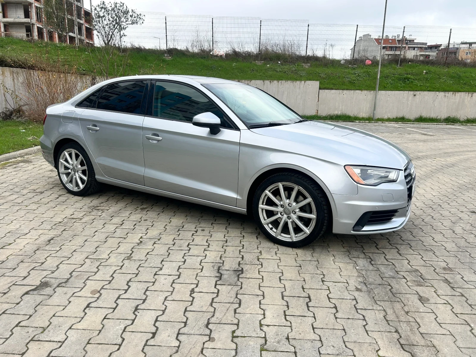 Audi A3 Premium 1.8TFSI | Mobile.bg � ����������� 2