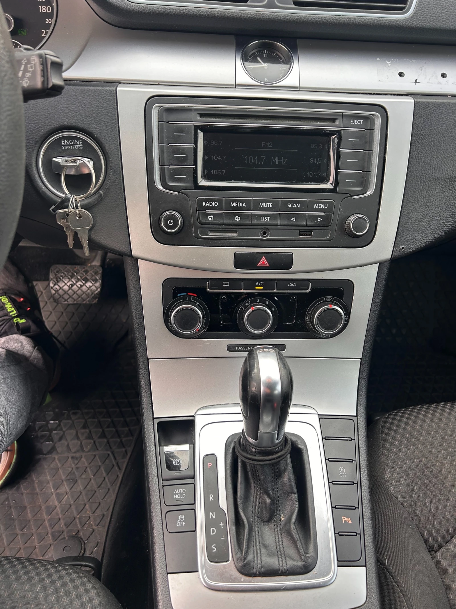 VW Passat 2.0TDI AVTOMAT EURO 5 | Mobile.bg   12