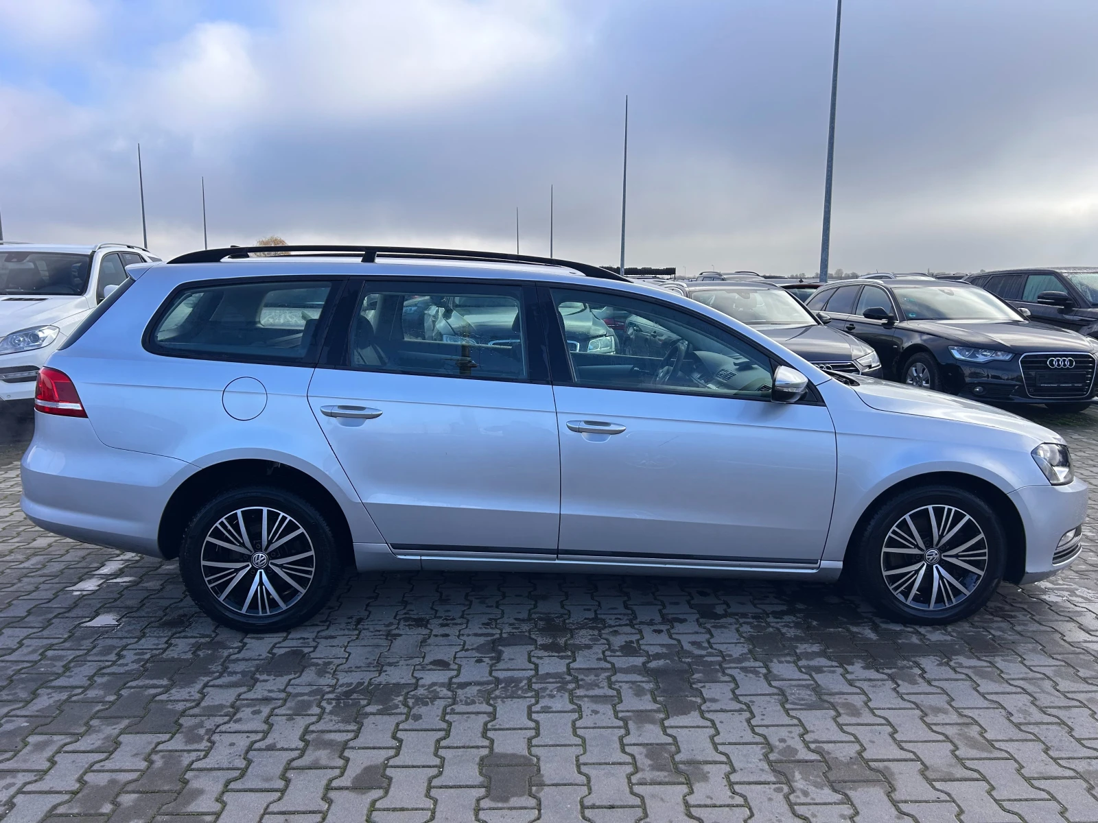 VW Passat 2.0TDI AVTOMAT EURO 5 - изображение 5