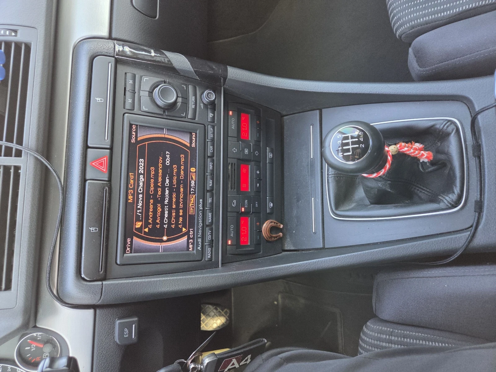 Audi A4 2.0 TDI BPW - изображение 8