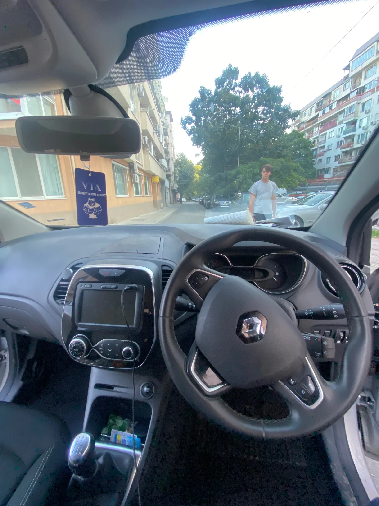 Renault Captur  - изображение 9