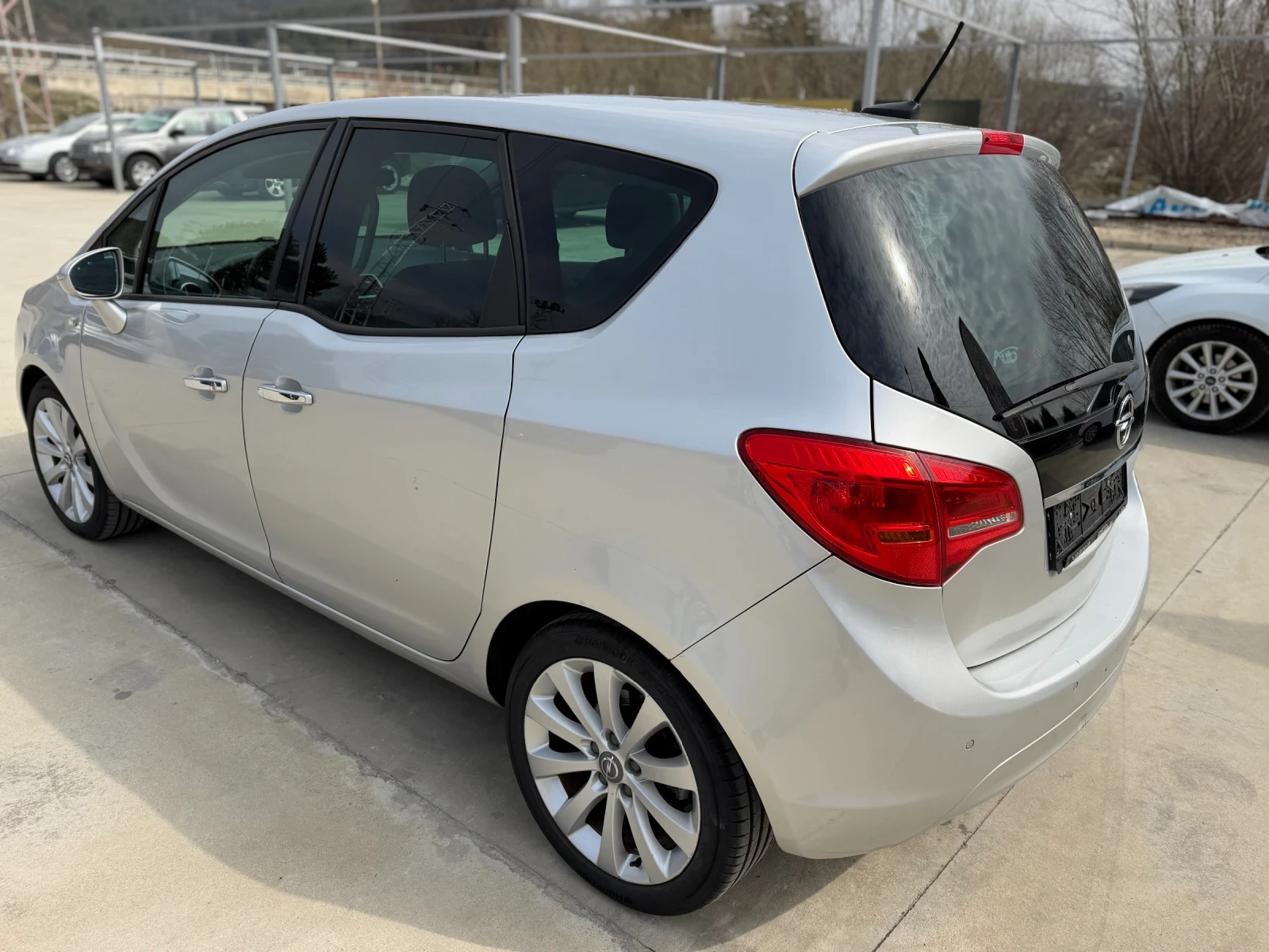 Opel Meriva 1.3CRDI/163000km/Navi/Top, снимка 4 - Автомобили и джипове - 53871702