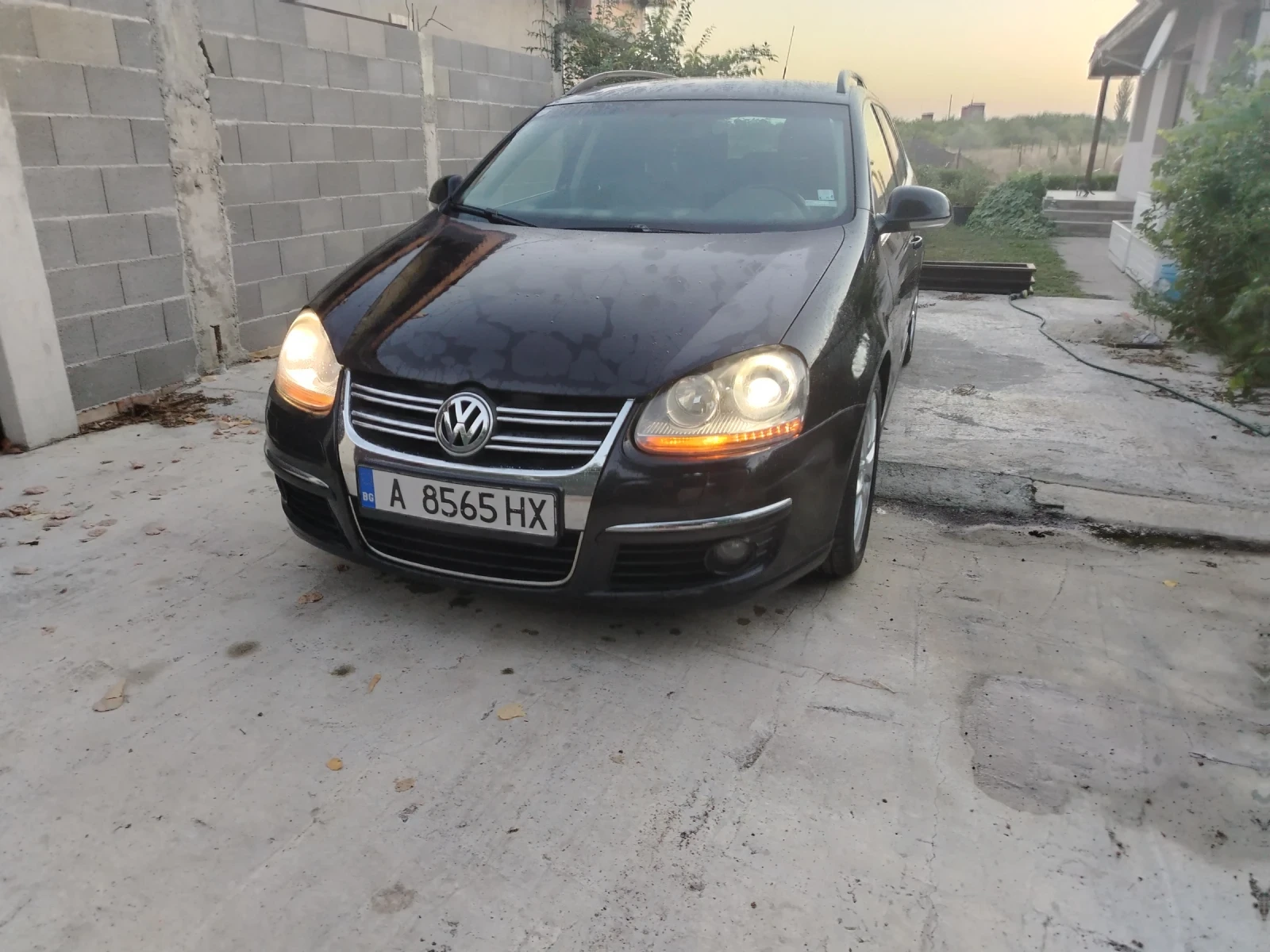 VW Golf, снимка 3 - Автомобили и джипове - 54041126
