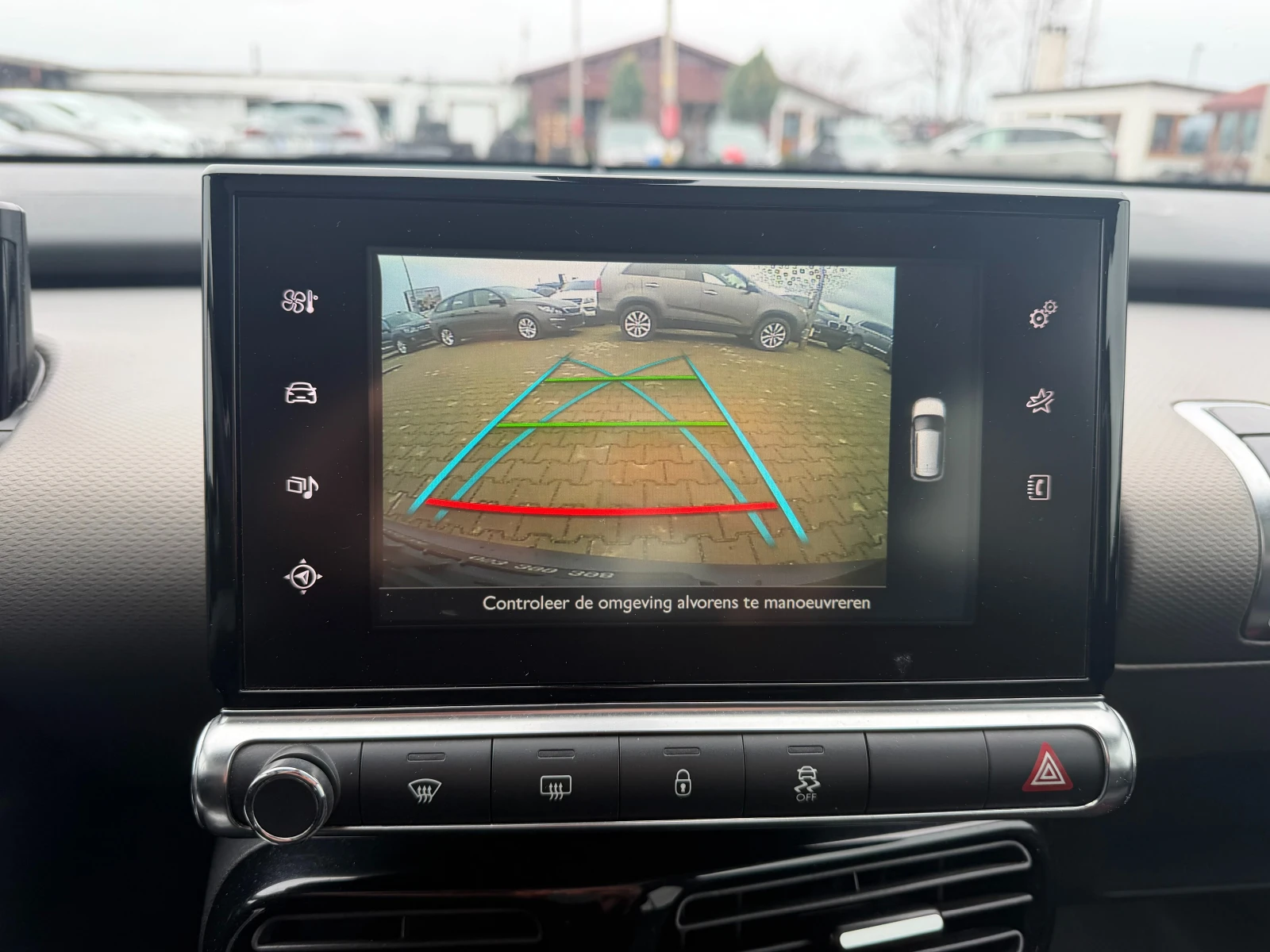 Citroen C4 Cactus 1.6HDI AVTOMAT/NAVI/KAMERA/PANORAMA EURO 5, снимка 13 - Автомобили и джипове - 54068083