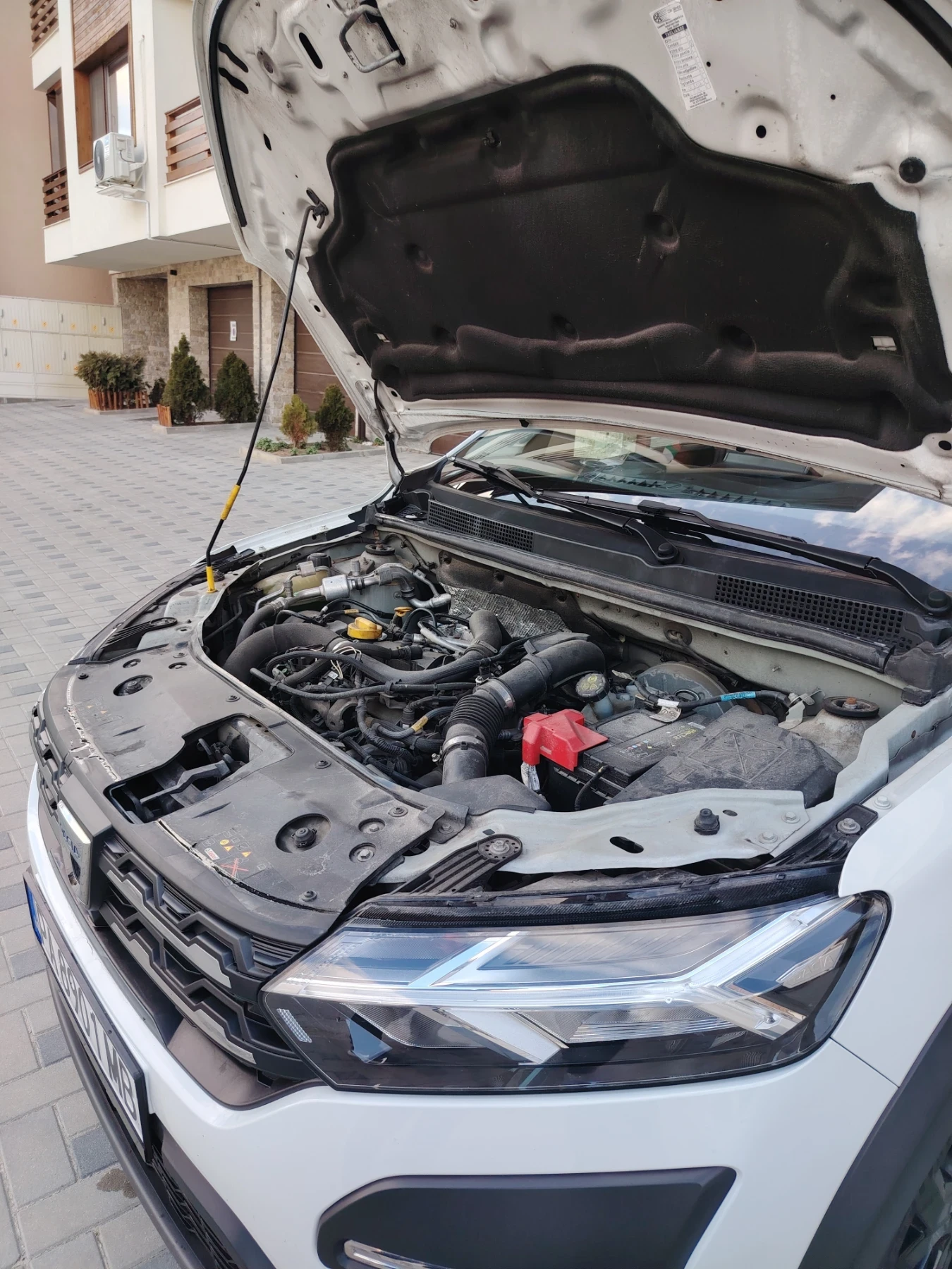 Dacia Jogger, снимка 10 - Автомобили и джипове - 54075470