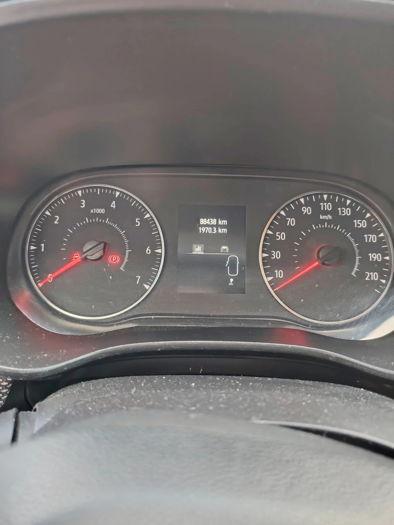 Dacia Jogger, снимка 9 - Автомобили и джипове - 54075470