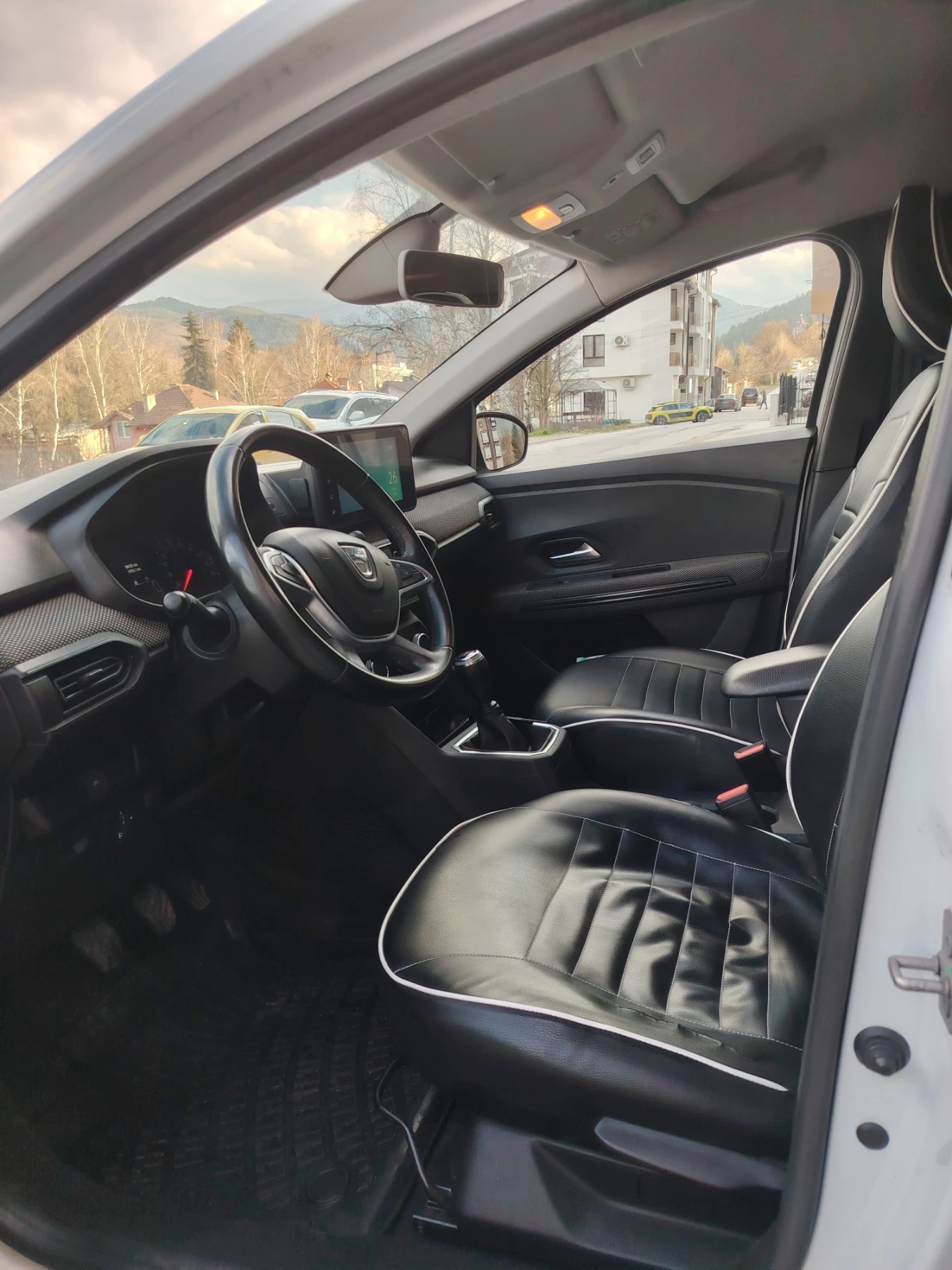 Dacia Jogger, снимка 7 - Автомобили и джипове - 54075470