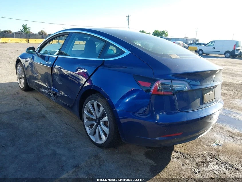 Tesla Model 3 Mid Range RWD, снимка 3 - Автомобили и джипове - 54207478